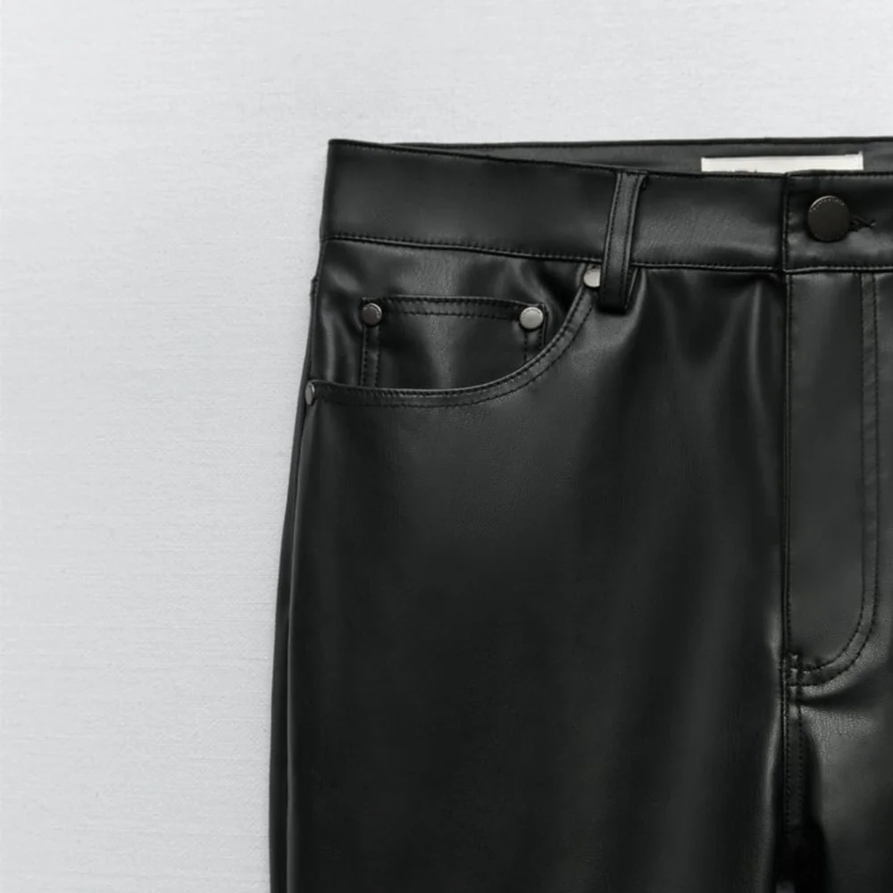 ZARA FLARED FAUX LEATHER Pants BLACK Size 2